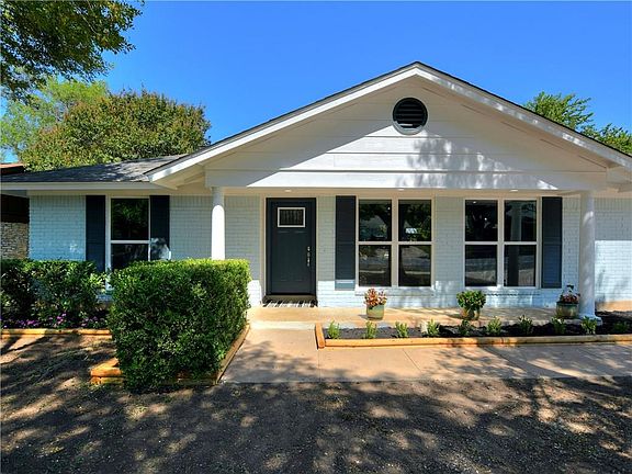 3rd image of 10204 Parkfield Dr