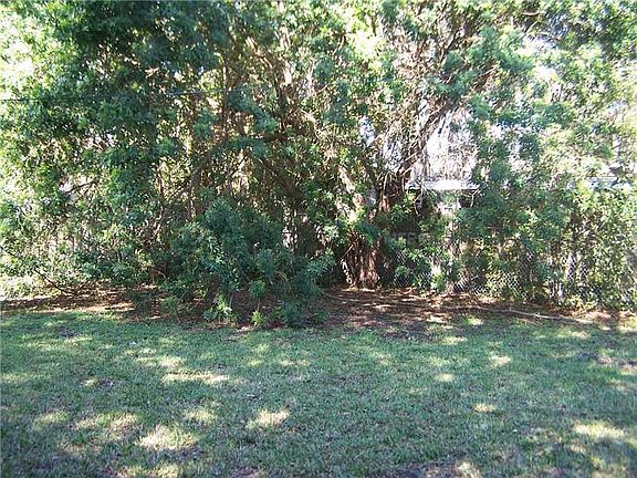 2nd image of 5205 Newton Ave S