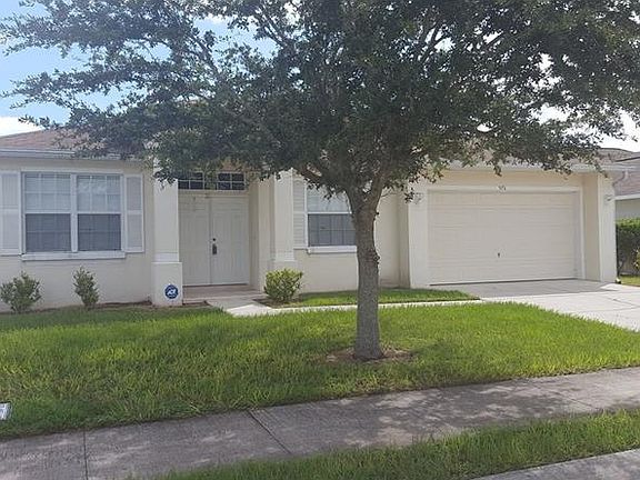 2nd image of 576 Terranova Cir