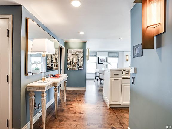 2nd image of 1220 Jones St #301