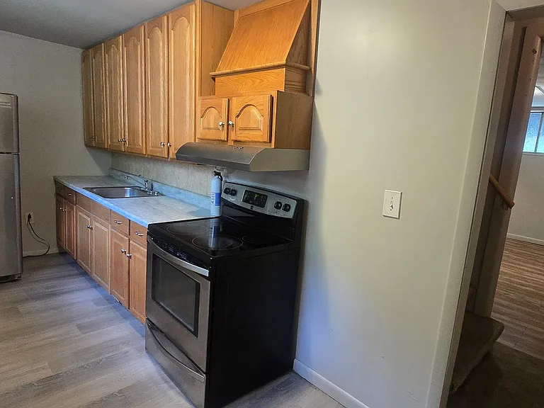 1341 Brislin Rd — Photo 3