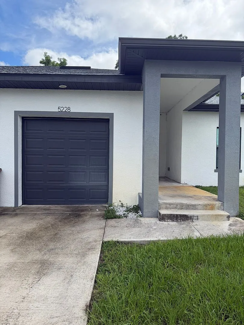 3 bed, 2.0 bath, 1183 sqft, $1,595 — Photo 1