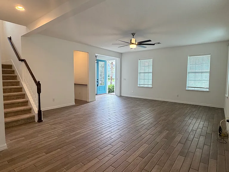 8210 Nemours Pkwy — Photo 17