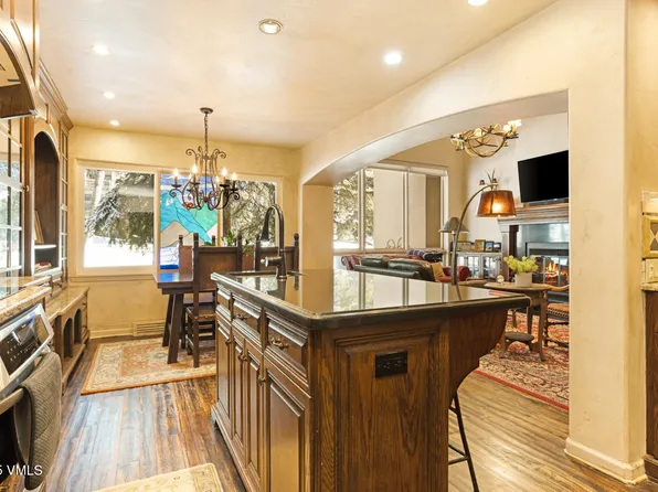 264 Eagle Dr #203, Avon, CO 81620