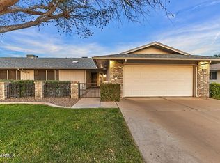 18027 N Desert Glen Dr, Sun City West, AZ 85375