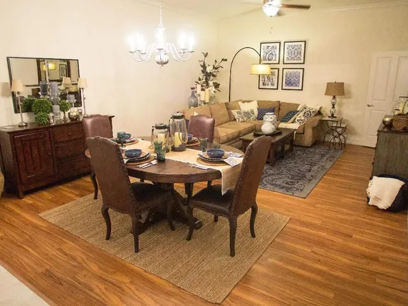 8176 Southern Pines Dr, Brooksville, FL 34601