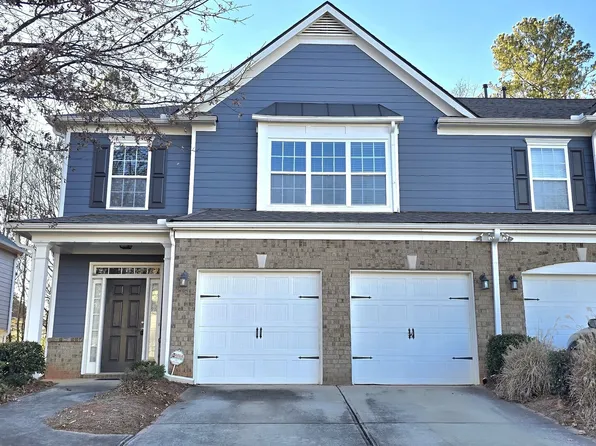 69 Tahoe Dr, Newnan, GA 30263