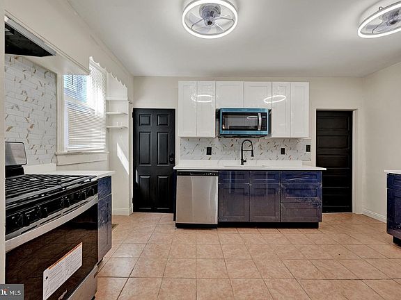4th image of 3827 Park Heights Ave Unit 1