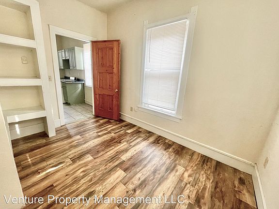 2nd image of 514 E Garfield Ave #10355408