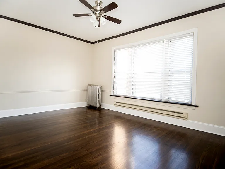 312 Lee St #3 — Photo 8