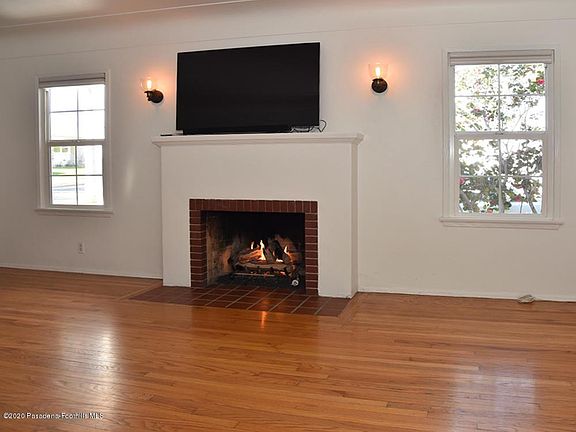 4th image of 2120 Westminster Ave