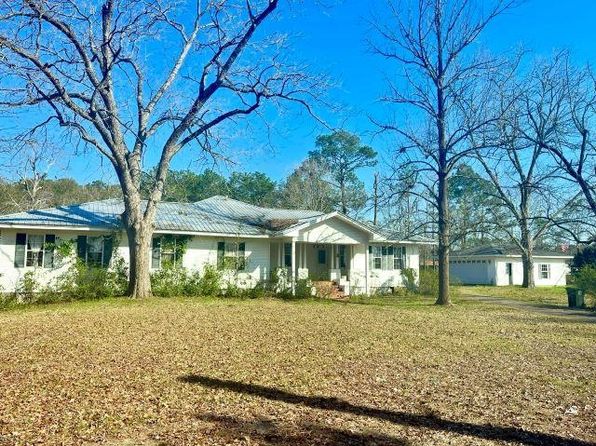 1435 S Cotton St, Andalusia, AL 36420