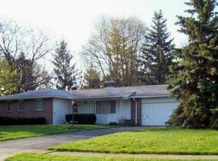 1570 Pemberton Dr, Columbus, OH 43221