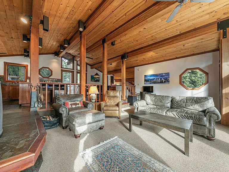 4040 Zermatt Rd — Photo 9