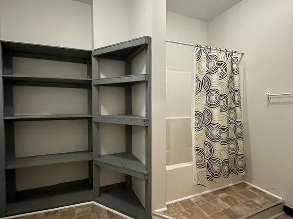 848 Hackney St Unit B, Washington, NC 27889