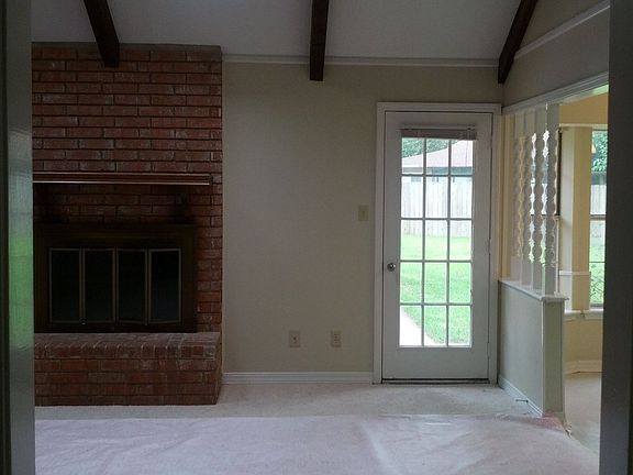 5th image of 504 Northpark Dr