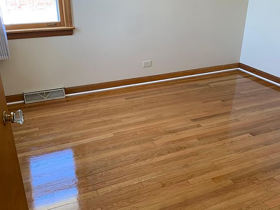 4th image of 4408 N Osage Ave