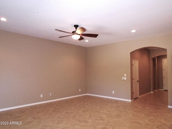 4th image of 31302 N 137th Ave