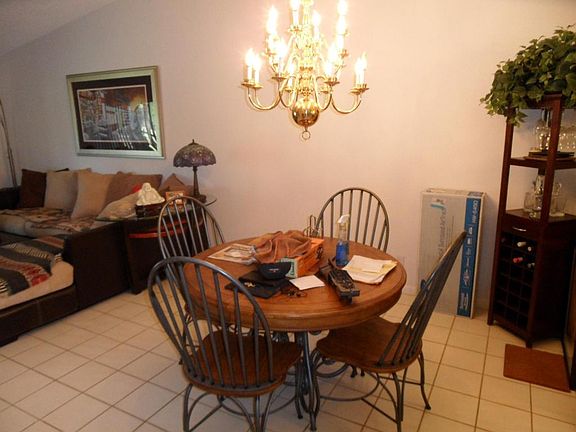 4th image of 11185 Aspen Glen Dr