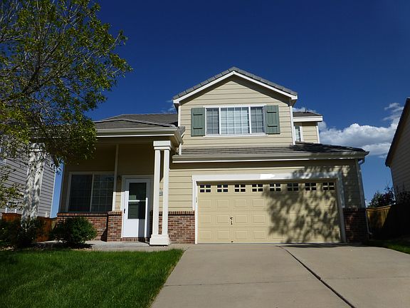 Front of house- do NOT disturb tenants please!