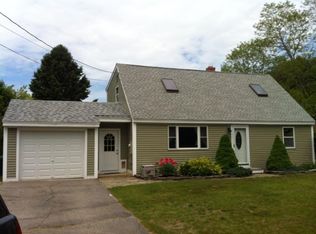 12 Coyne McKay Ln, Kennebunk, ME 04043