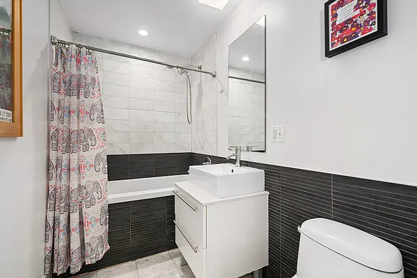 Sold by Douglas Elliman | media 37