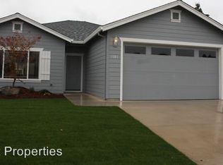 1321 Swayze Ln, Medford, OR 97501
