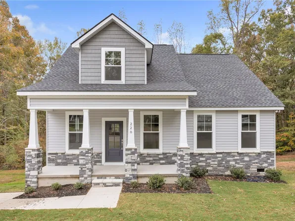 220 Brookview Cir, Easley, SC 29642