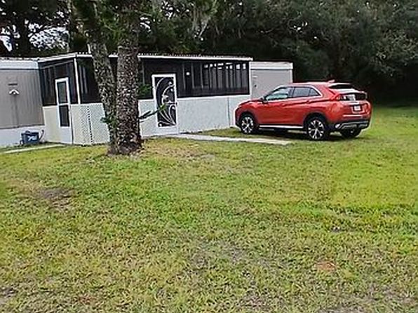 1330 E Gardenvilla Ave