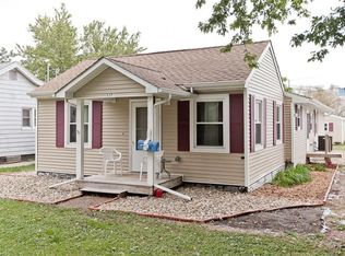 1124 15th Ave SW, Cedar Rapids, IA 52404