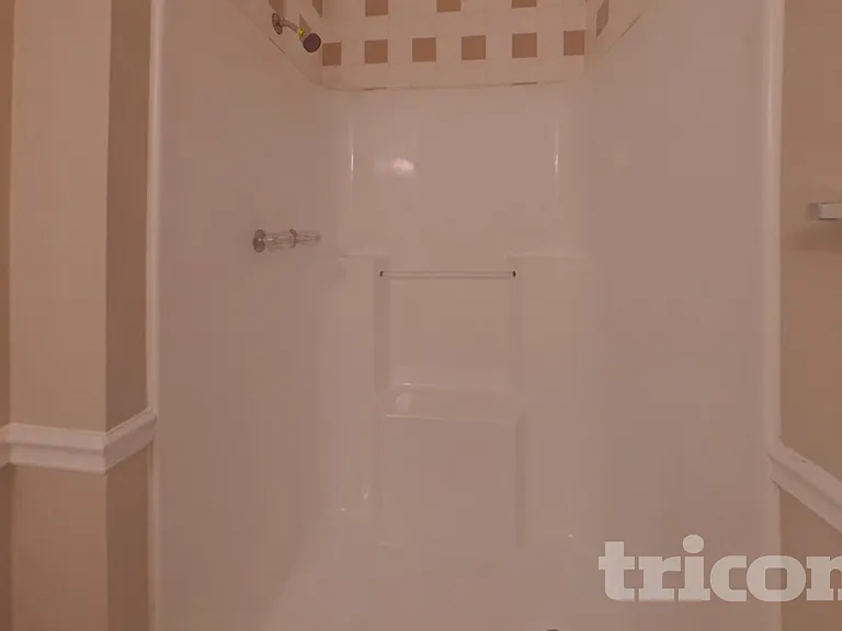 120 Elberta Dr — Photo 10