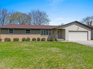 1774 Susan Ln, Green Bay, WI 54303