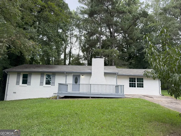 1685 W Highpoint Dr, Douglasville, GA 30134
