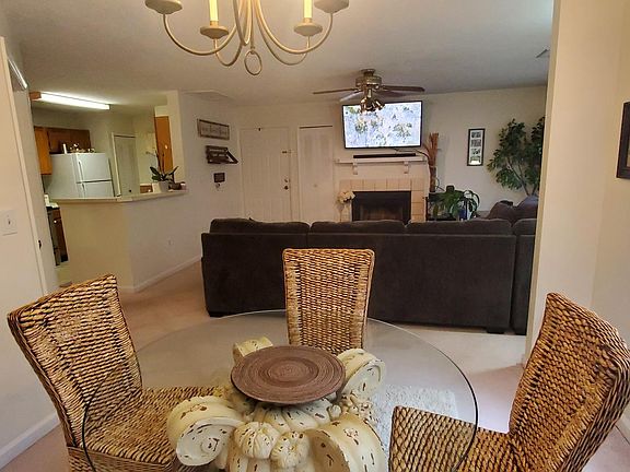5th image of 1111 Sandy Lane Dr