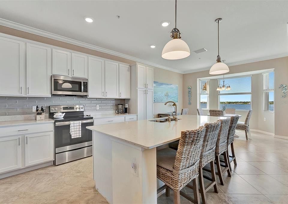1st image of 1020 TIDEWATER SHORES LOOP #405