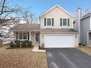 8623 Smokey Hollow Dr, Lewis Center, OH 43035