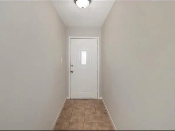 419 Hollyvale Dr, Houston, TX 77060