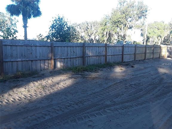 3rd image of 521 N French Ave