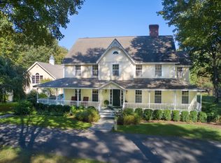 891 Valley Rd, New Canaan, CT 06840