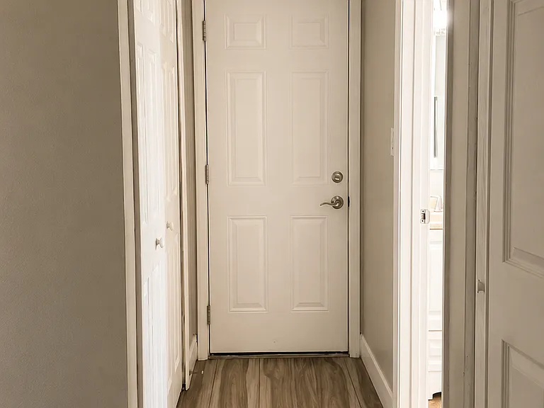 322 Montgomery Ave — Photo 8
