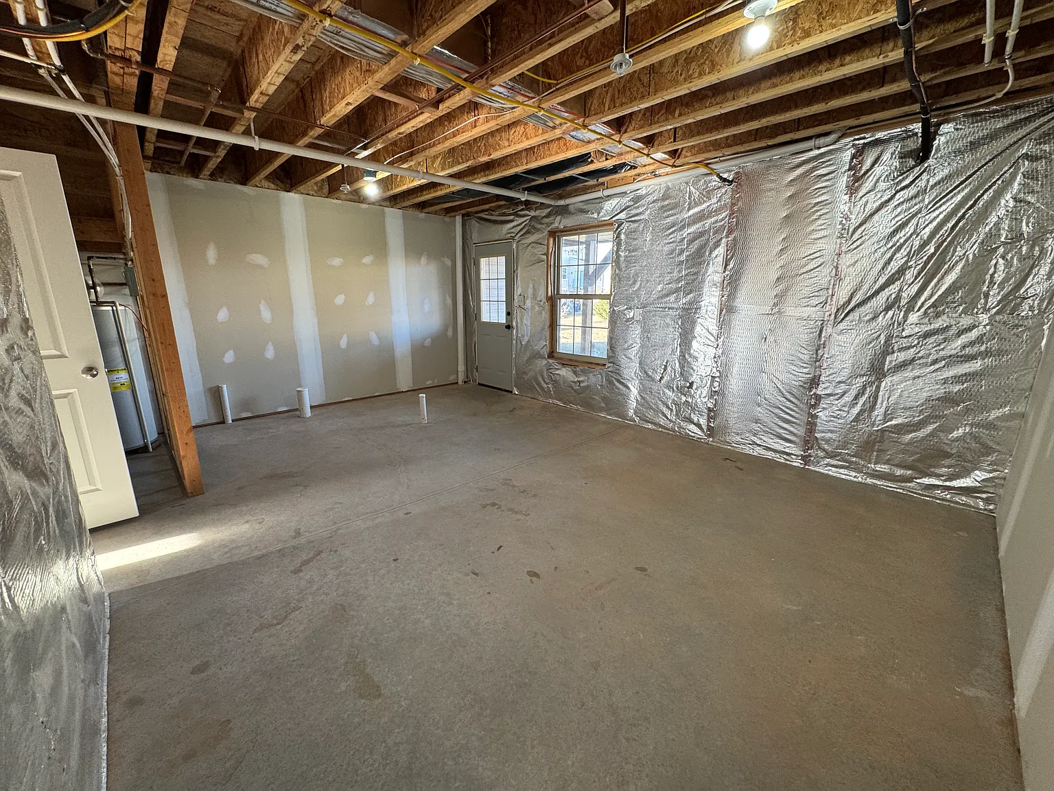 3 bed, 2.5 bath, 1480 sqft, $2,000 — Photo 4