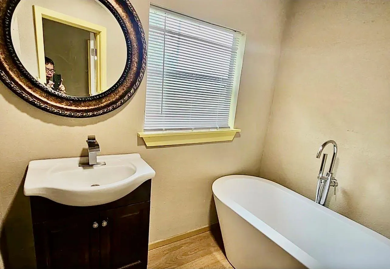 3 bed, 2.0 bath, 1125 sqft, $1,550 — Photo 4