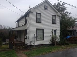 580 Chimney Rocks Rd, Hollidaysburg, PA 16648