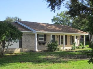 9217 Orbiter Dr, Dallas, TX 75243