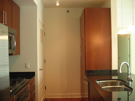 2nd image of 505 N McClurg Ct APT 2201
