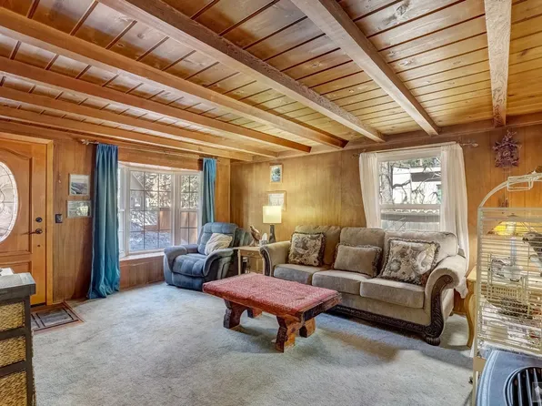 1880 B St, South Lake Tahoe, CA 96150