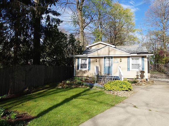 2nd image of 58 Loring Dr