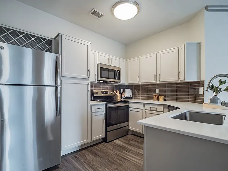 Creekside at Legacy — Photo 15