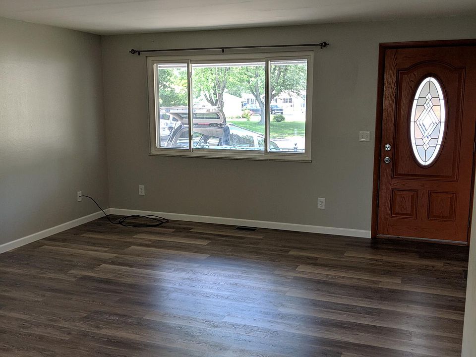 1st image of 1336 Wright Cir