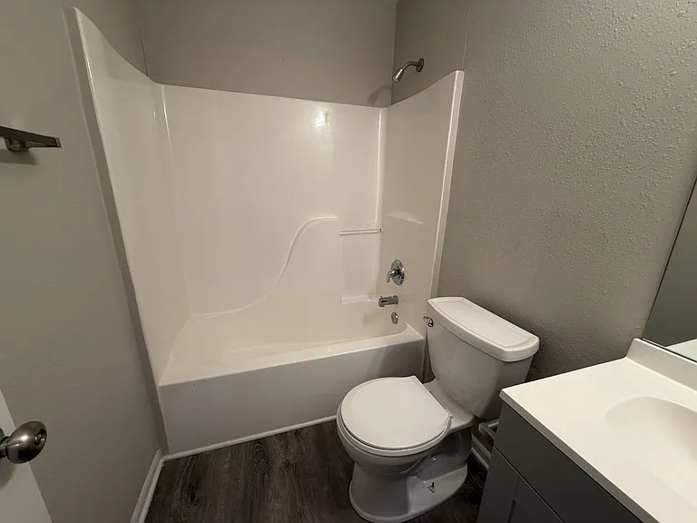 5305-5307 Currituck Ln — Photo 24